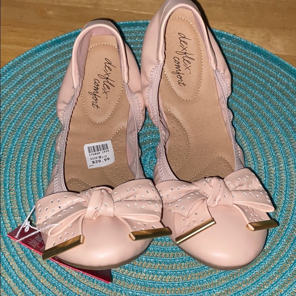 Cute pink flats🩰 MY BIRTHDAY 🎂 SALE🎁🎊🎉